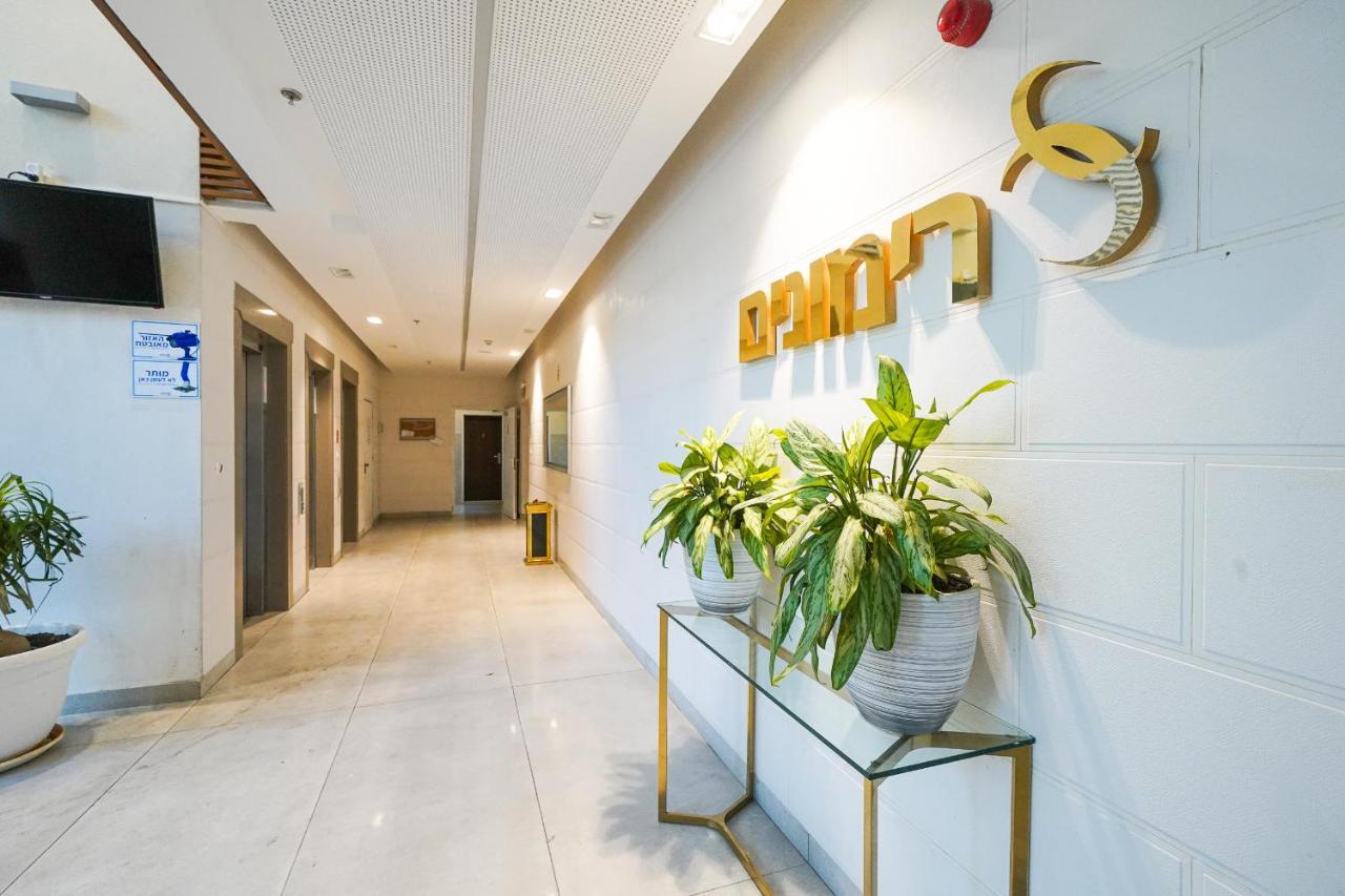 Maorissimo Tower Apartment Acra Exterior foto