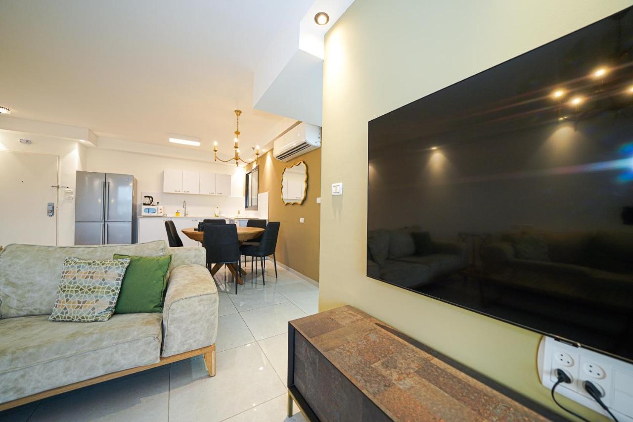 Maorissimo Tower Apartment Acra Exterior foto